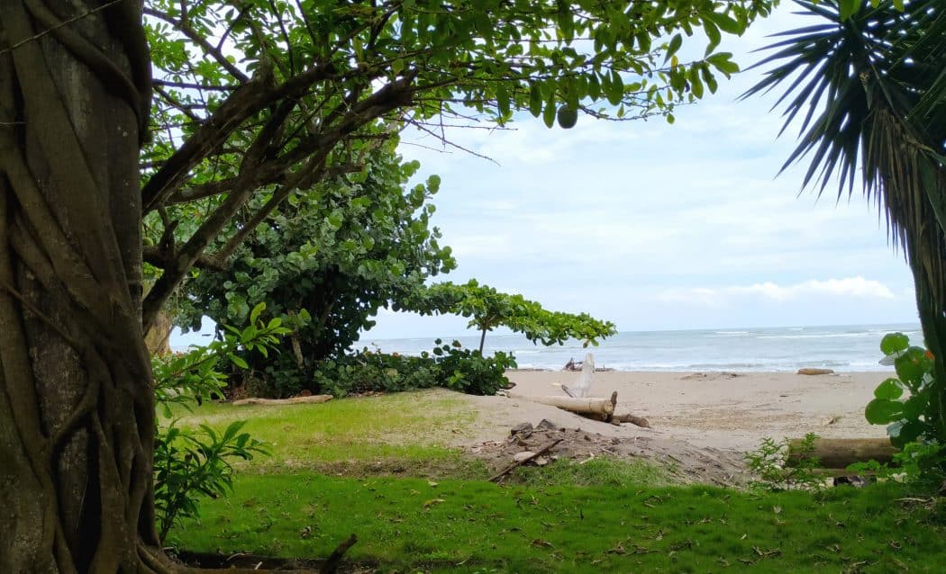 Playa Escondida, Esmeraldas, Ecuador